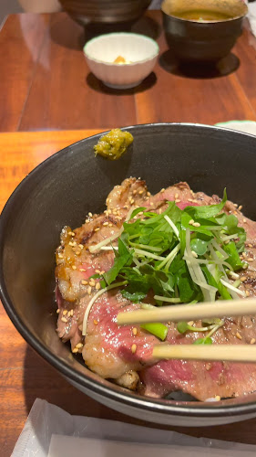 肉卸 小島 グランスタ東京