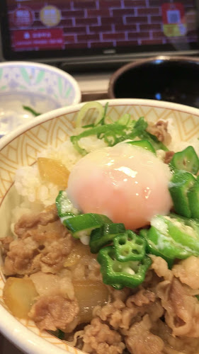 Opinii despre すき家 西本町店 în 大阪市 - 飲食業