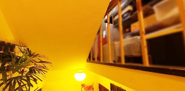 CURRY BAR CAFE 三月の水 - 千代田区