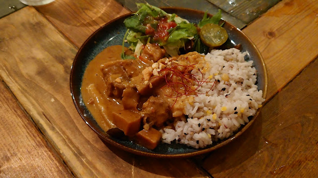 Opinii despre CURRY BAR CAFE 三月の水 în 千代田区 - 飲食業