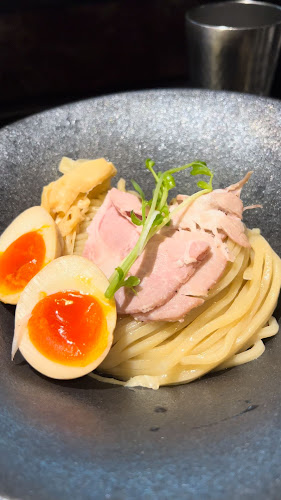 〒542-0081 大阪府大阪市中央区南船場３丁目９−６