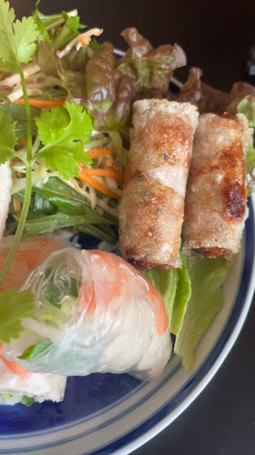 Opinii despre アンナンブルー izumi168 în 名古屋市 - 飲食業