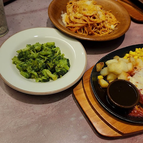 Opinii despre サイゼリヤ 一之江駅前店 în 江戸川区 - 飲食業