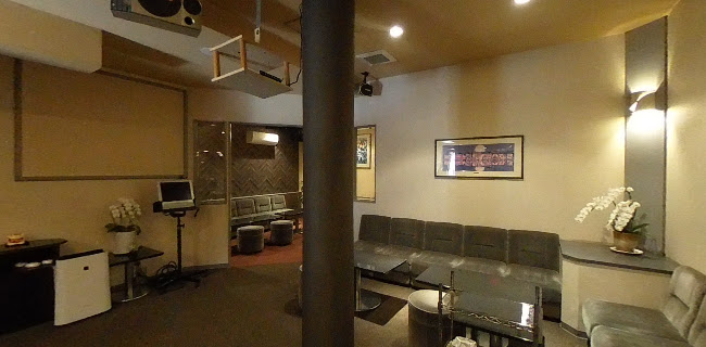 〒610-1106 京都府京都市西京区大枝沓掛町13−２１２