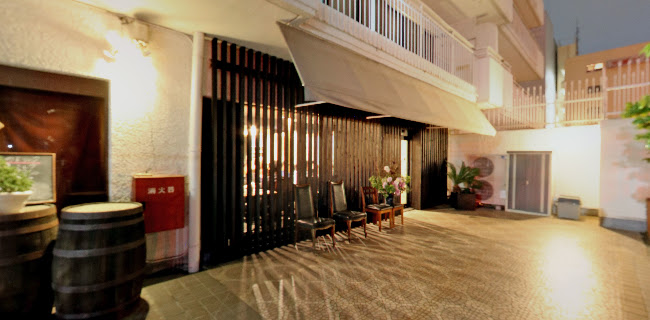 タベルナ３３５ - 飲食業