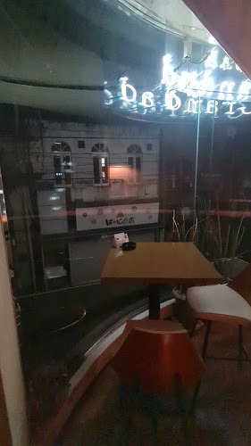 バーグランダッド - 飲食業