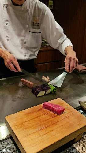 Comentarii opinii despre 神戸牛 ステーキ レストラン モーリヤ 三宮店