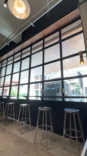 〒153-0061 東京都目黒区中目黒１丁目９−３