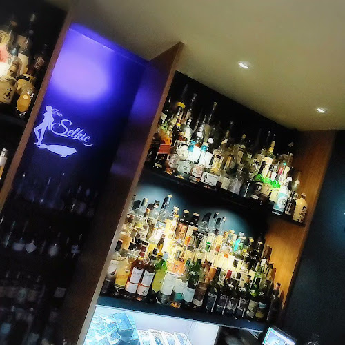 Bar Selkie - 飲食業