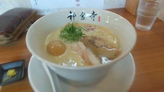 二層泡鶏白湯 神宮寺 - 小牧市