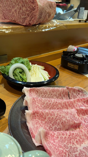 Comentarii opinii despre すき焼きしゃぶしゃぶ 小豆 上野御徒町店
