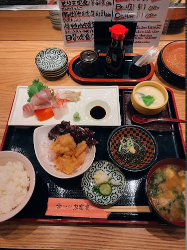 Opinii despre 炉端焼き 家富良 în 米子市 - 飲食業