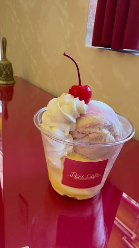 レストランカフェ Peri Cafe - 飲食業