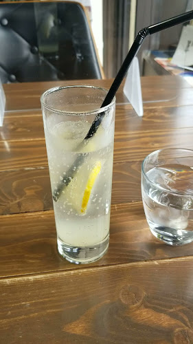 Comentarii opinii despre 栞日