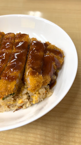 〒594-0071 大阪府和泉市府中町４丁目１１−１８