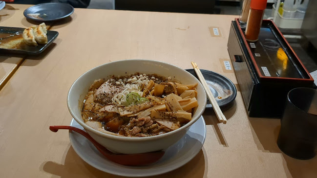 Opinii despre ガッツリ！えびすこ în 富山市 - 飲食業