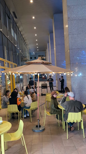 Comentarii opinii despre Grill & Bar YELLOU