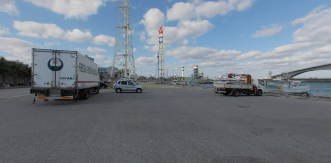 〒901-2131 沖縄県浦添市牧港５丁目２２−２