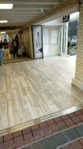 ジラフクレープ新潟万代店 - 新潟市