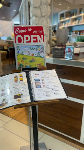 Comentarii opinii despre HALENOHEA イオンモール幕張新都心店