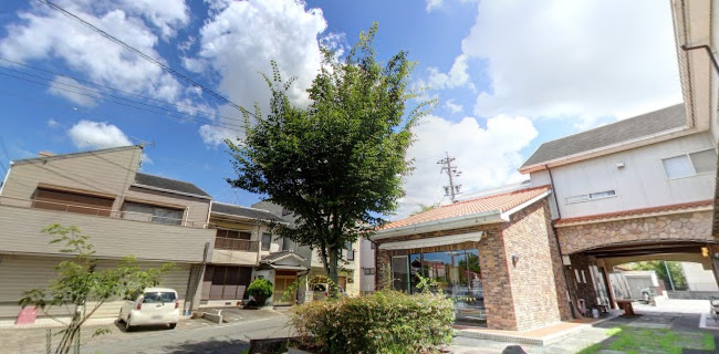 〒436-0075 静岡県掛川市仁藤町７−５