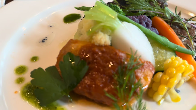 〒901-2132 沖縄県浦添市伊祖２丁目１７−３