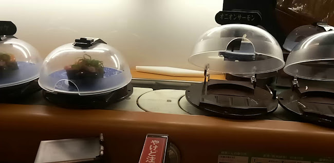 Opinii despre くら寿司 広島宇品店 în 広島市 - 飲食業