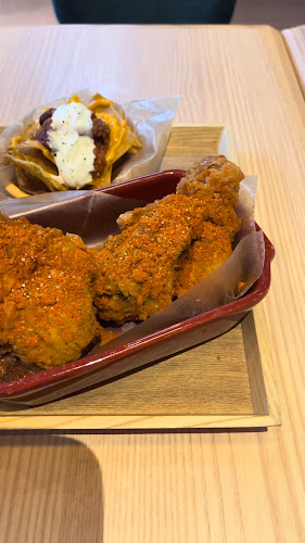 Opinii despre ドスココーヒー în 広島市 - 飲食業