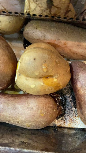 Comentarii opinii despre 焼き芋たかくら福島店