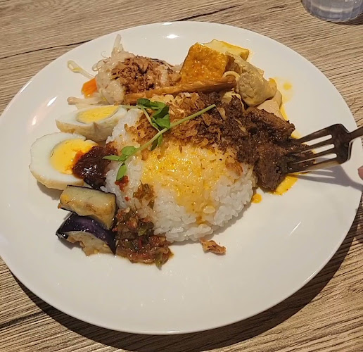 Indonesian Restaurant Langit インドネシア料理 ランギット - 東大阪市