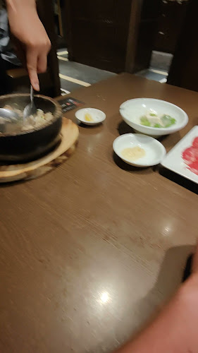 Comentarii opinii despre 焼肉ダイニング ワンカルビ 生野巽店