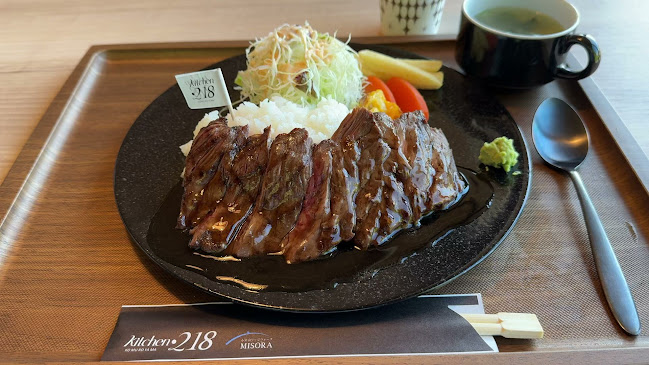 Opinii despre Kitchen•218 în 伊東市 - 飲食業