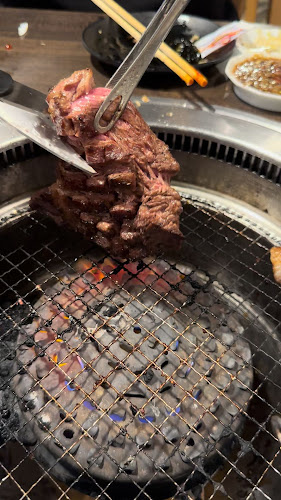 焼肉ホルモンまるよし精肉店 天六店 - 大阪市