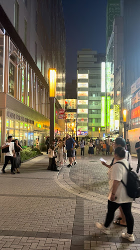 Opinii despre 麻布茶房 北海道アイスクリーム în 千代田区 - 飲食業