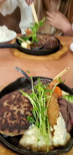 Opinii despre 津の田ミート 川西店 în 川西市 - 飲食業