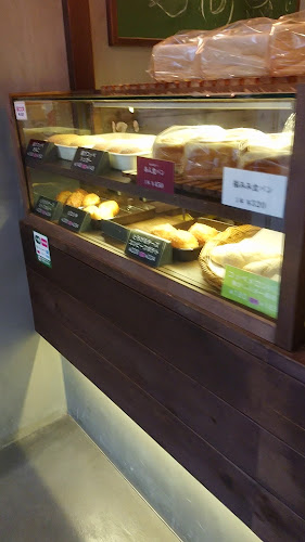 Opinii despre パンの田島 阿佐ヶ谷店 în 杉並区 - 飲食業