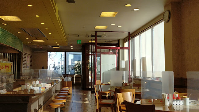 松屋 寝屋川店 - 寝屋川市