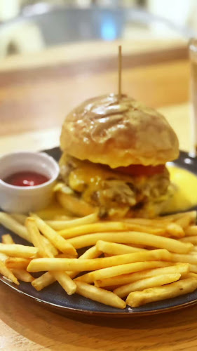 Opinii despre cafe STUDIO în 渋谷区 - 飲食業