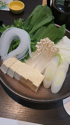 Opinii despre すき焼きしゃぶしゃぶ 小豆 上野御徒町店 în 台東区 - 飲食業