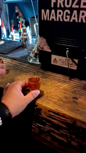 Murphys Bar - 大阪市