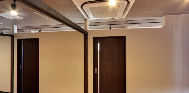 〒372-0047 群馬県伊勢崎市本町１２−２４