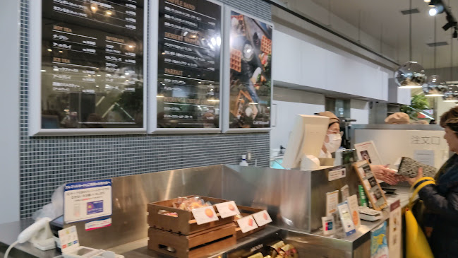 Opinii despre カフェモロゾフ 神戸ハーバーランドumie店 în 神戸市 - 飲食業