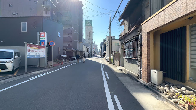 月の庭 - 飲食業