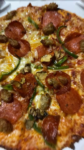 Opinii despre ドミノ・ピザ西条中央店 în 東広島市 - 飲食業