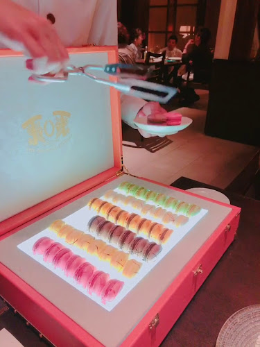 THE ORIENTAL TERRACE