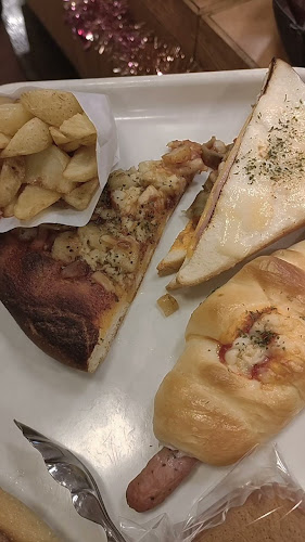 Opinii despre 石窯パン工房サンメリー朝霞店 în 朝霞市 - 飲食業