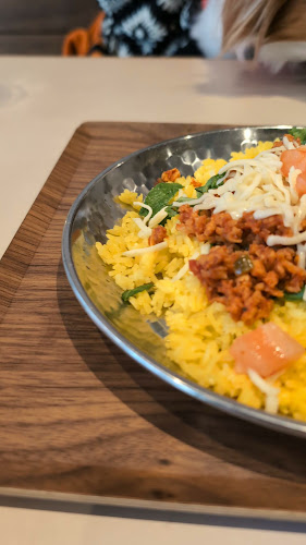 カフェレストラン ベルツ 三田 - 飲食業