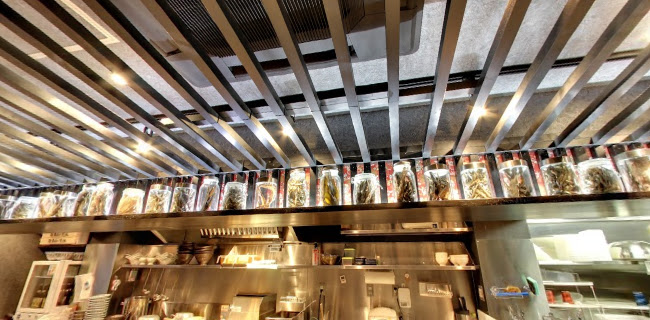 Opinii despre 鶏Soba 座銀 にぼし店 în 大阪市 - 飲食業