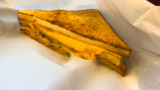 Opinii despre カフェ・ベローチェ 吉祥寺店 în 武蔵野市 - 飲食業