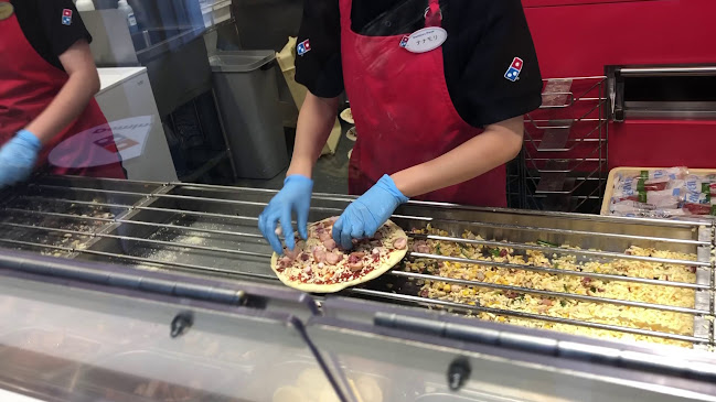 Opinii despre ドミノ・ピザ西条中央店 în 東広島市 - 飲食業